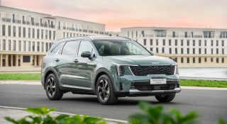 Kia Sorento Hybrid hoàn toàn mới cập bến Việt Nam, dự sẽ bàn giao đến khách hàng từ tháng 8/2026